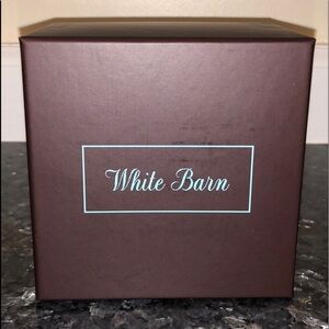 New White Barn Small Candle Gift Box